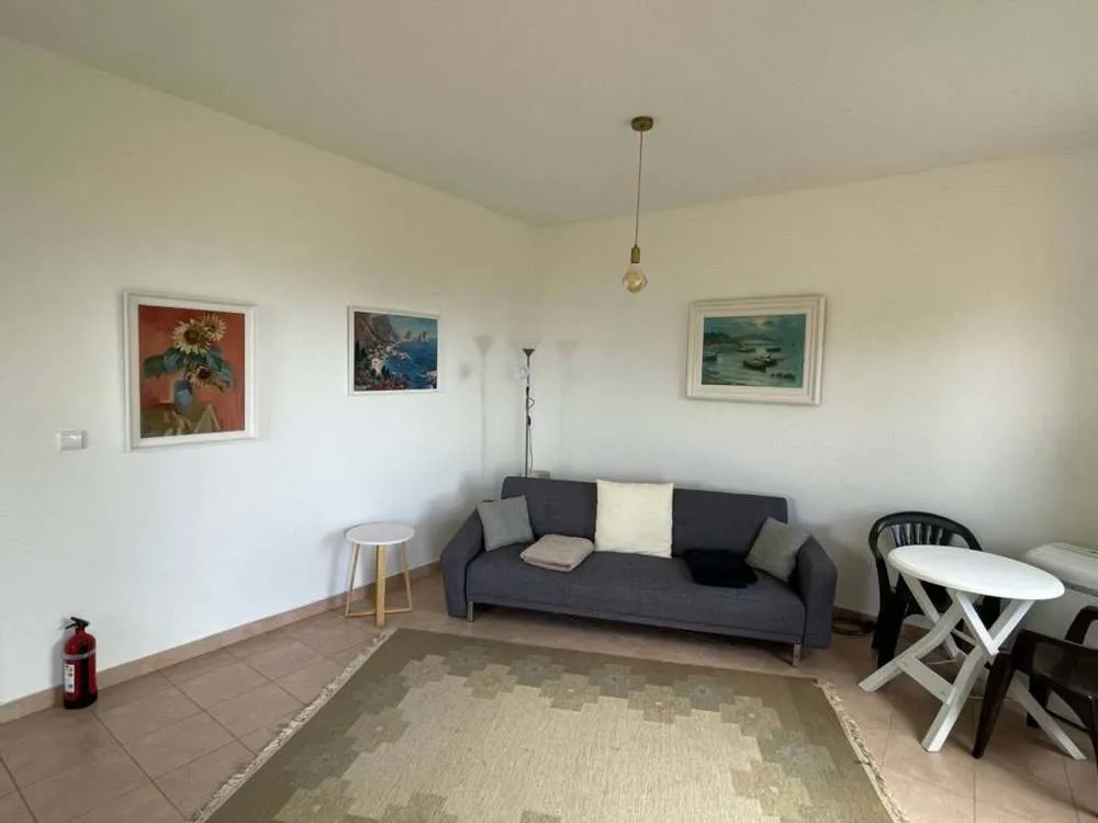 Interior of Aranhas bungalow is a spacious and sunny bungalow.