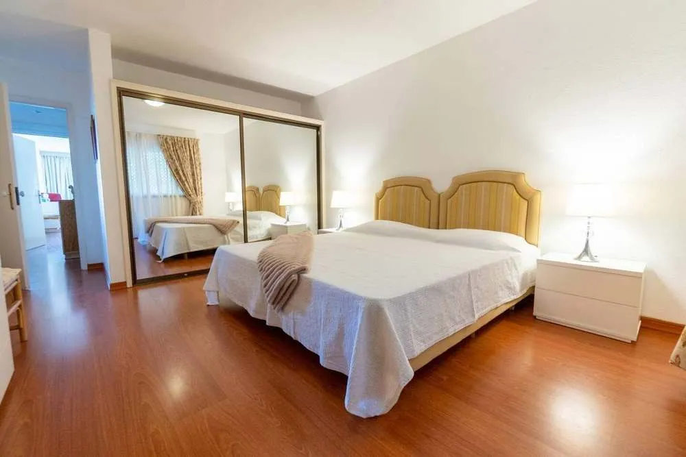 Second bedroom.