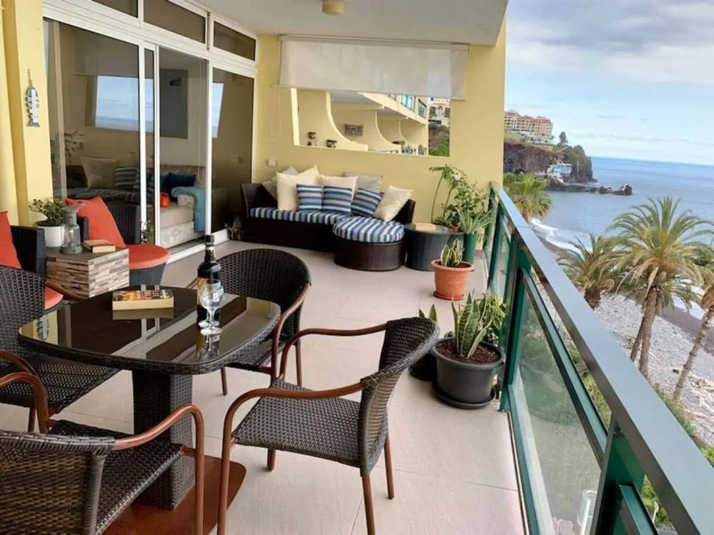 Interior of 'Atlantic Vista' - amazing view, balcony & pool.